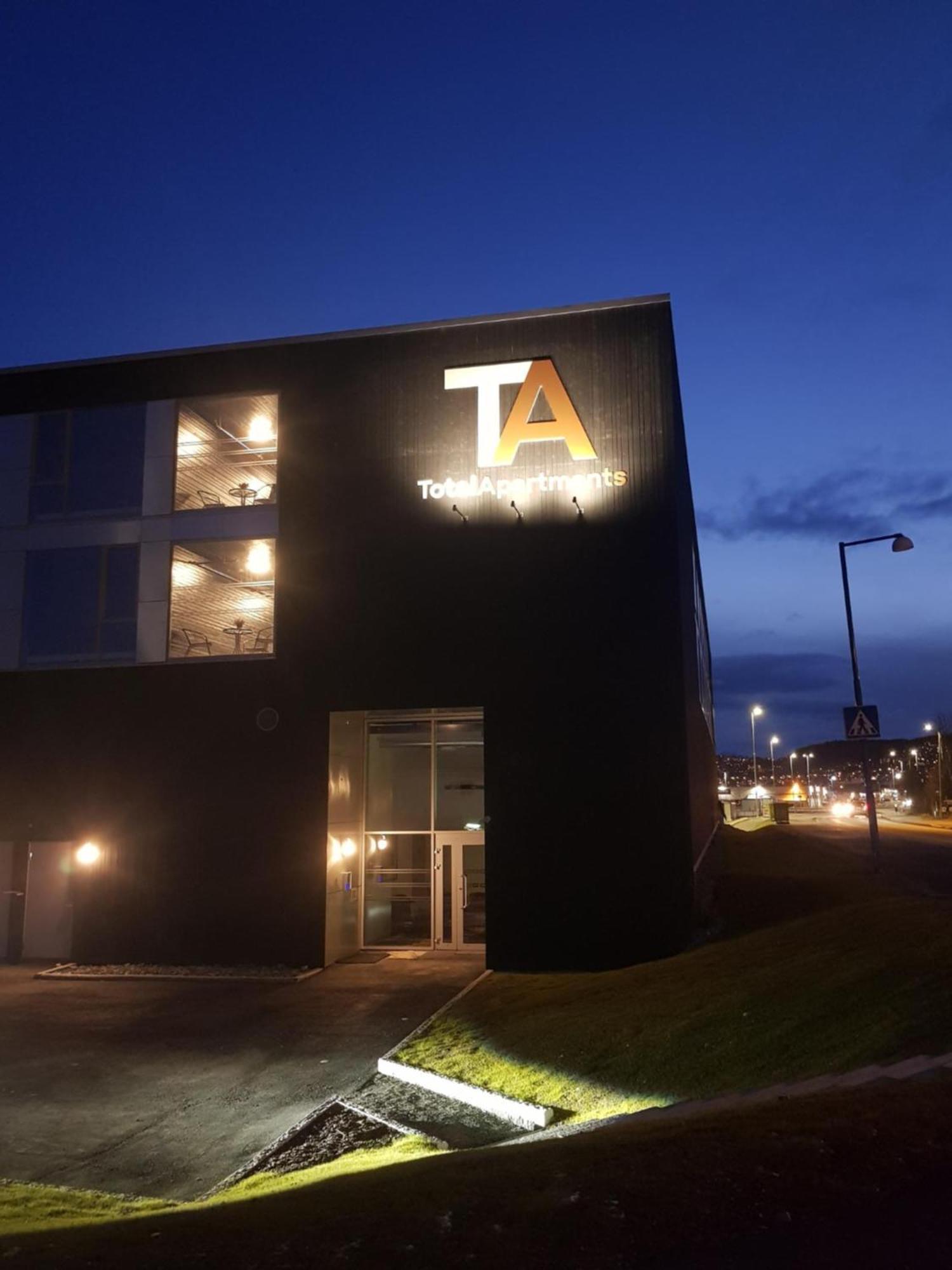 Totalapartments Stakkevollvegen Studio Тромсё Экстерьер фото